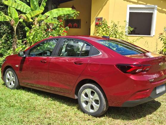 CHEVROLET ONIX 1.0 TURBO FLEX PLUS PREMIER AUTOMÁTICO